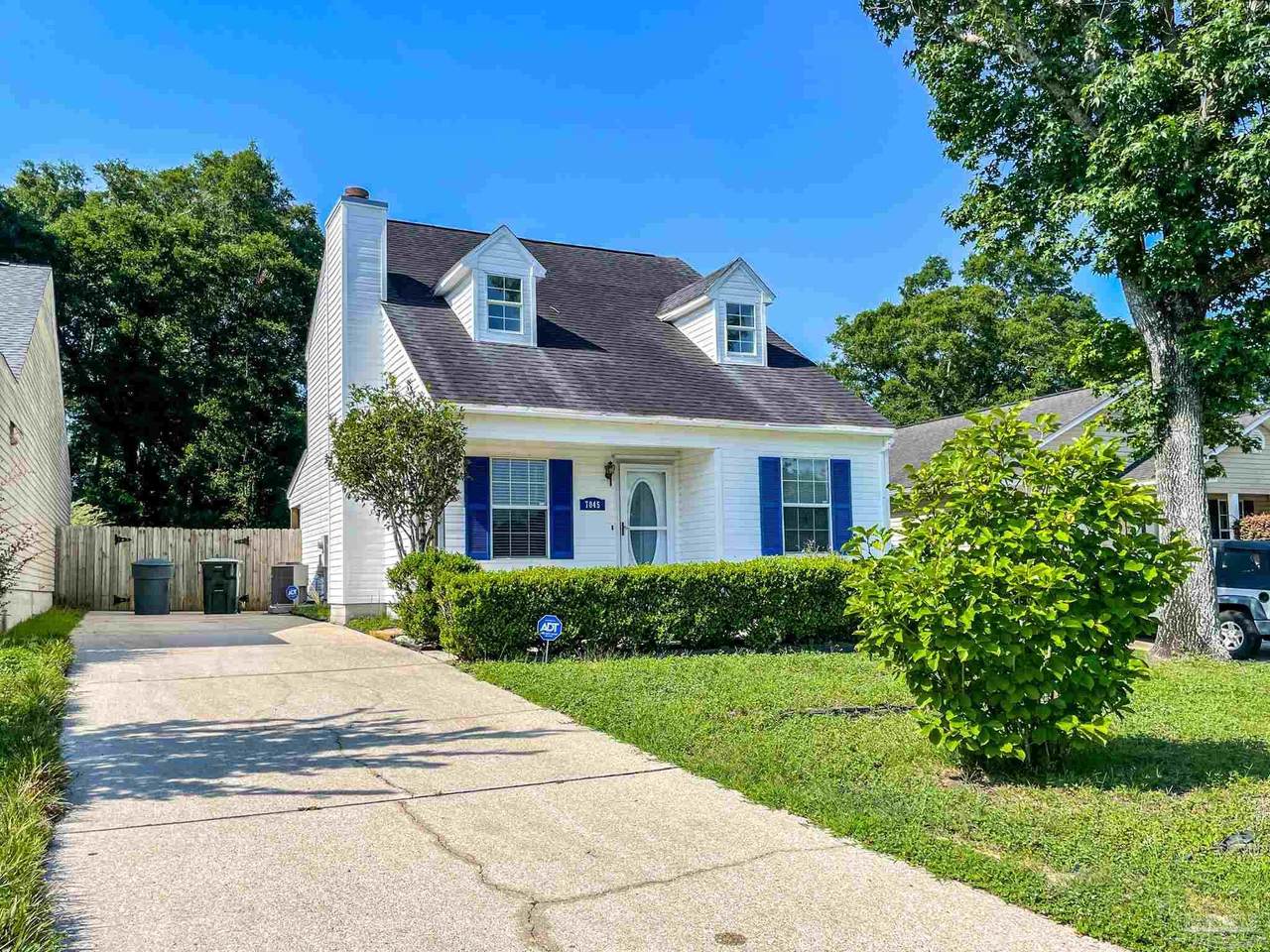 7045 Weatherwood Dr - Photo 1