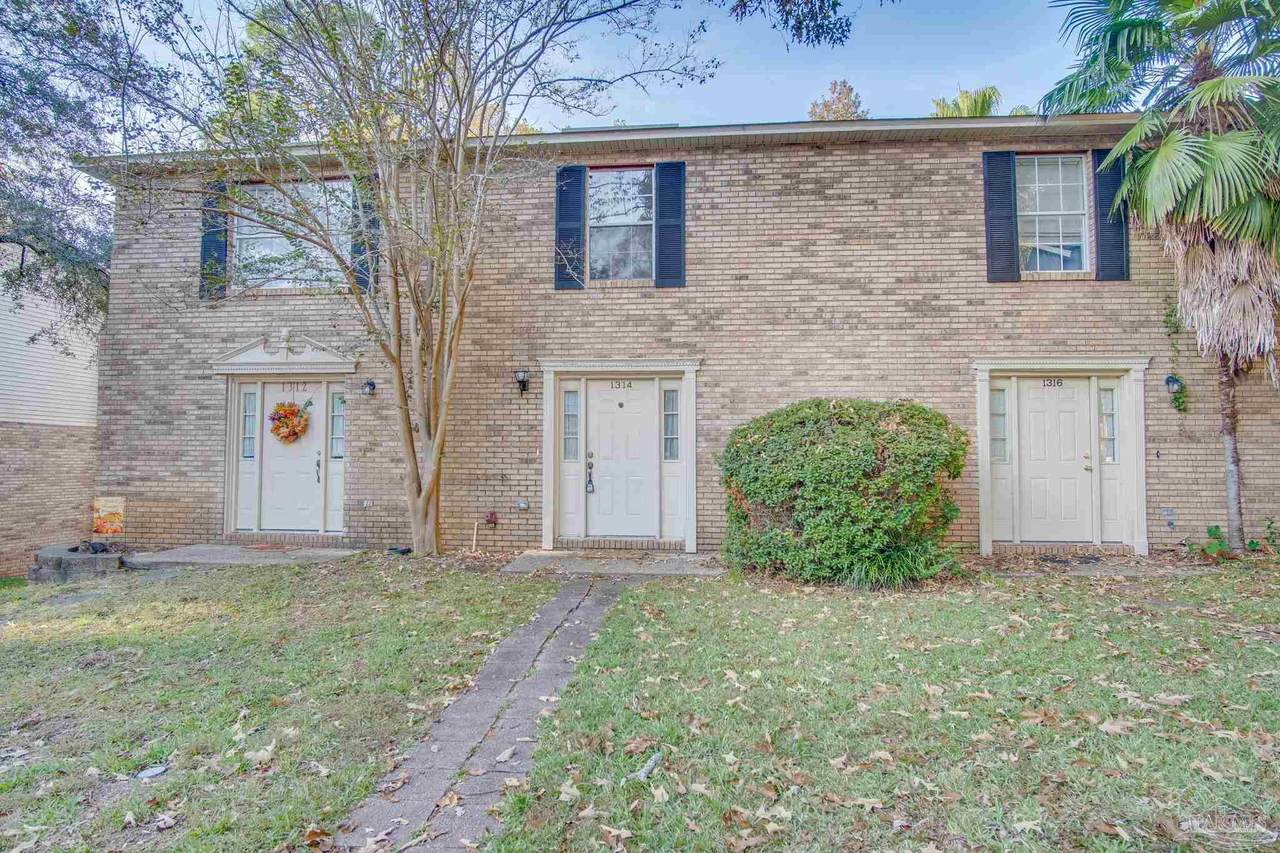 1314 Foxborough Dr - Photo 1