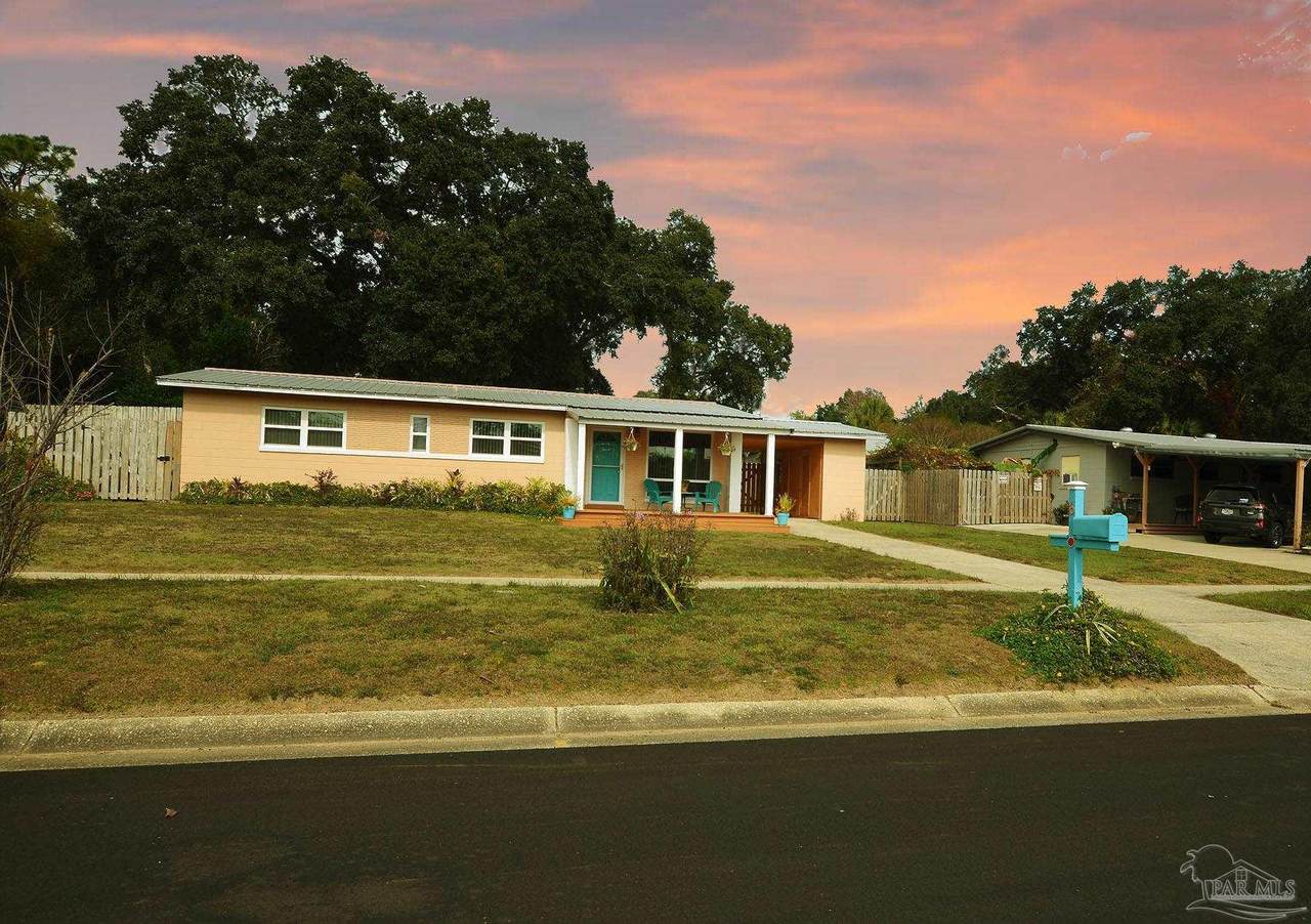 6 Gamwell Rd - Photo 1