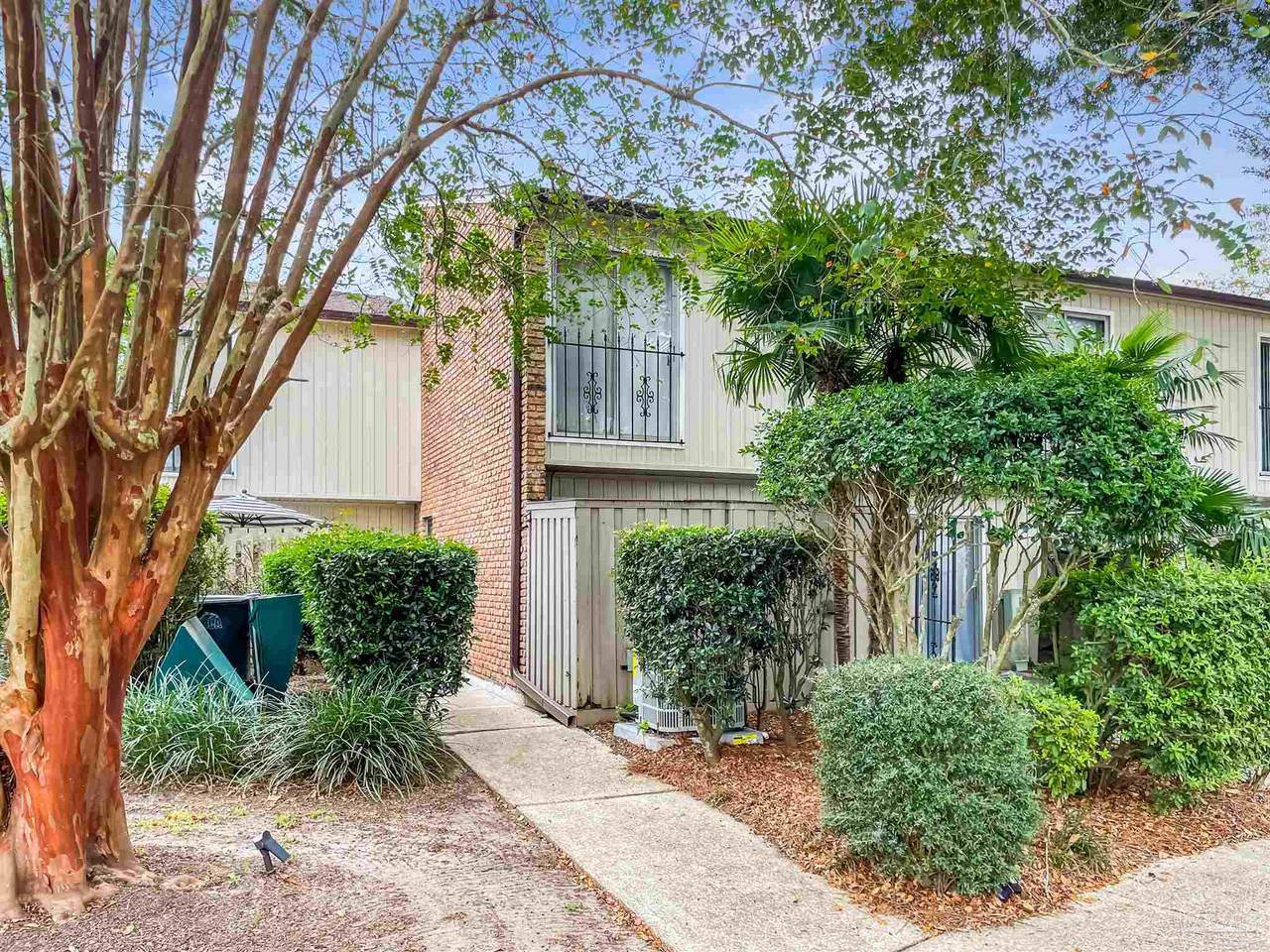 4836 Huron Dr - Photo 1