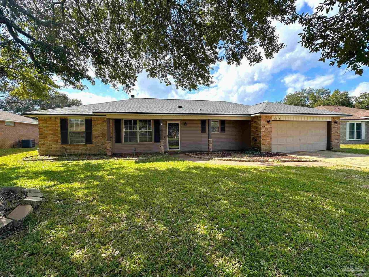 1519 Oakleigh Ct - Photo 1