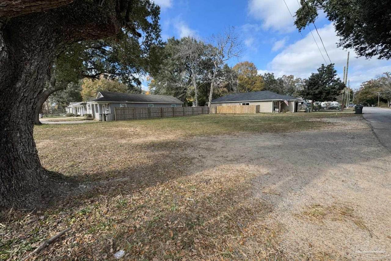 https://bt-photos.global.ssl.fastly.net/pensacola/1280_boomver_1_675373-2.jpg