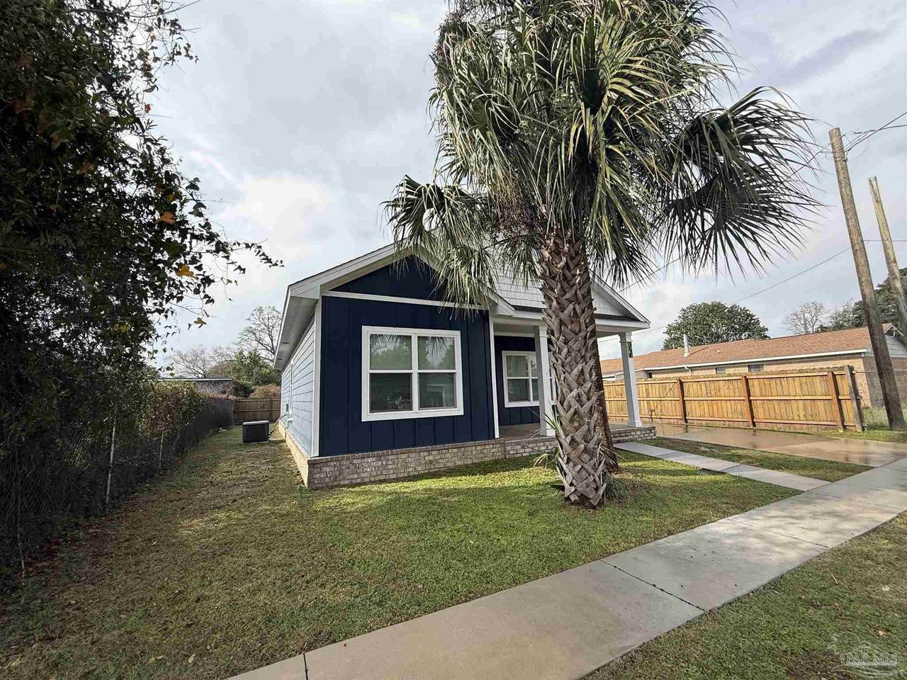 https://bt-photos.global.ssl.fastly.net/pensacola/1280_boomver_1_675553-2.jpg