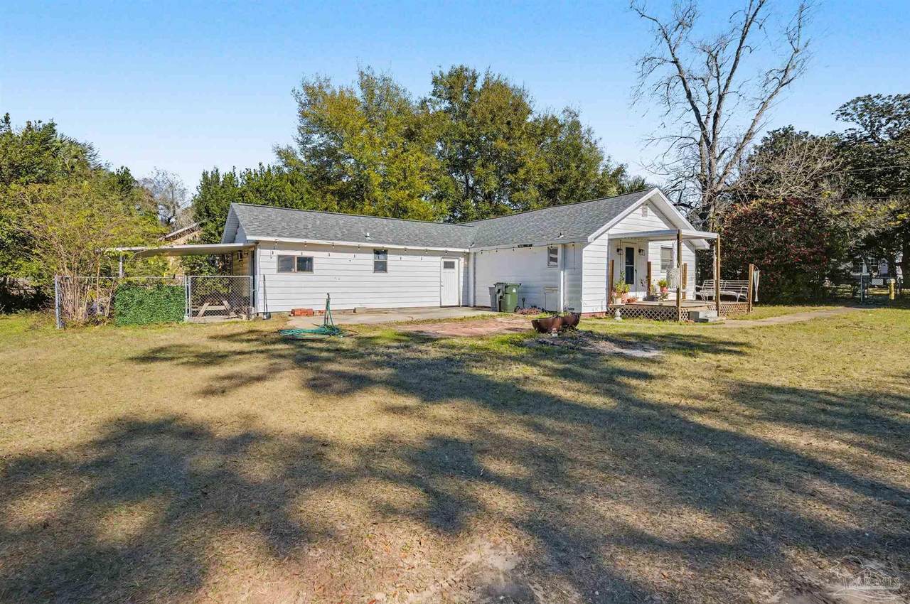 1007 57th Ave - Photo 1