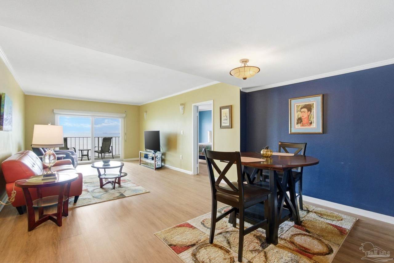 615 Bayshore Dr - Photo 1