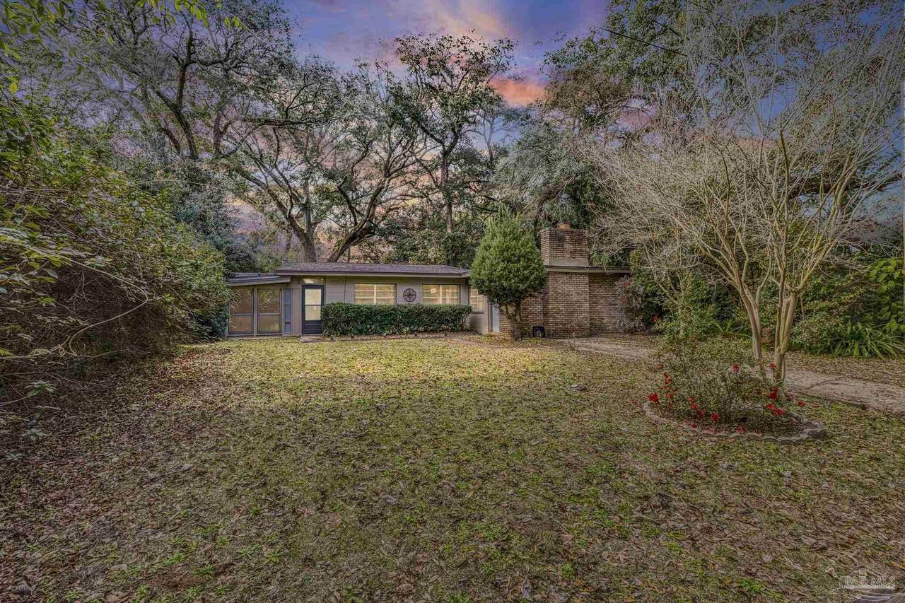 625 Edgecliff Dr - Photo 1