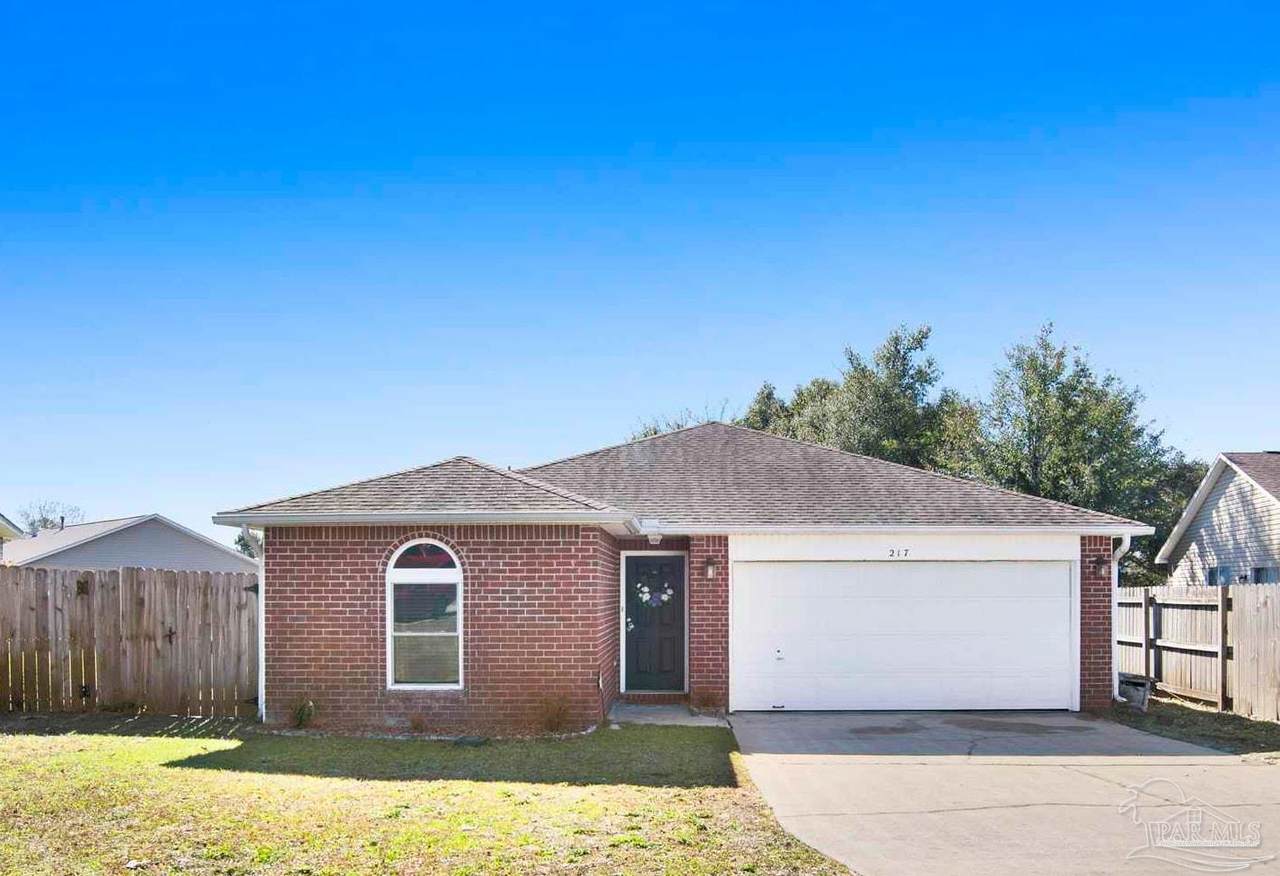 217 Staysail St - Photo 1