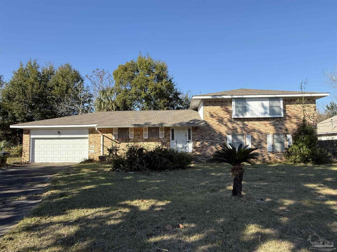 1202 Yonge St - Photo 1