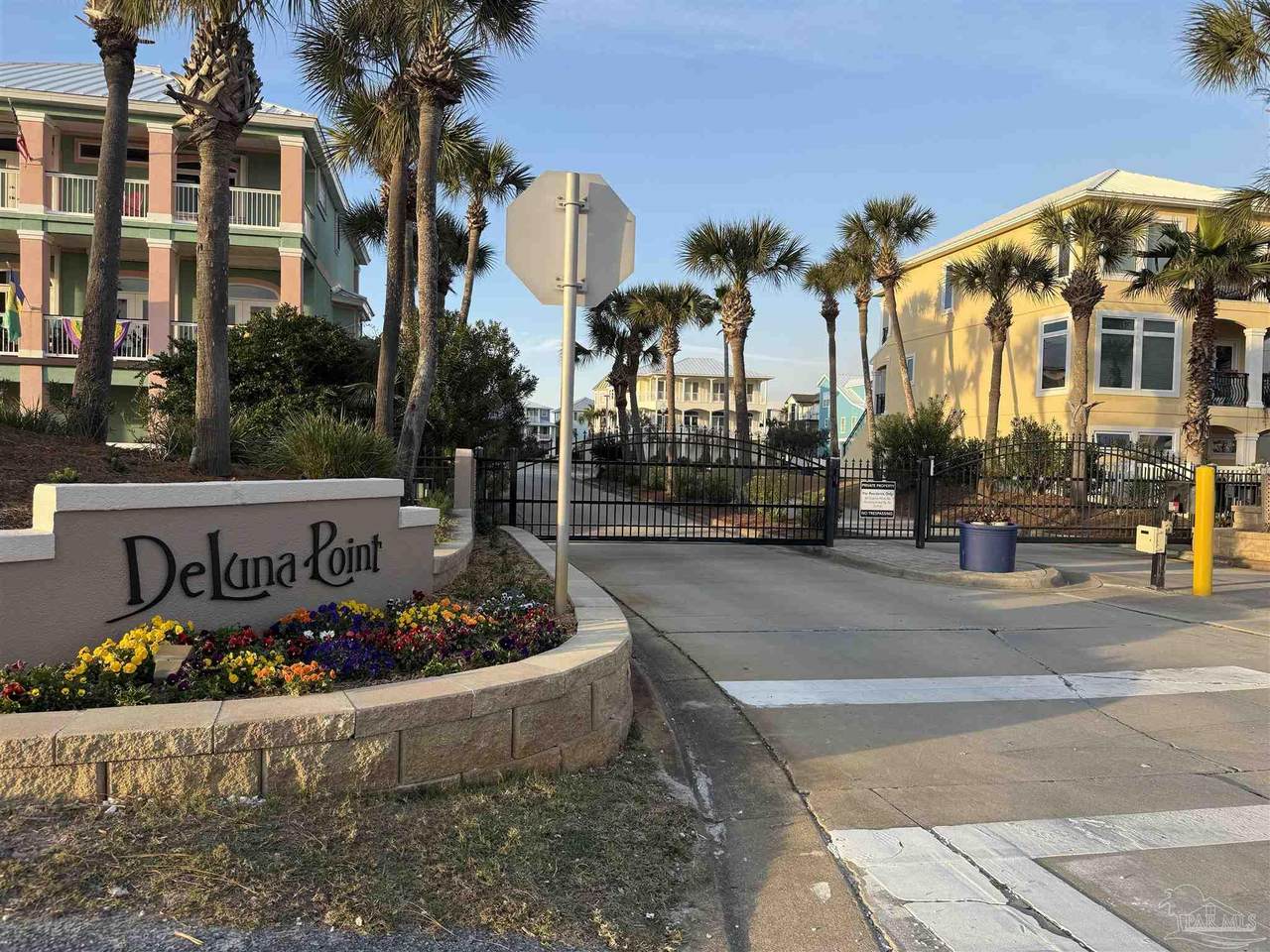 6 Galvez Ct - Photo 1