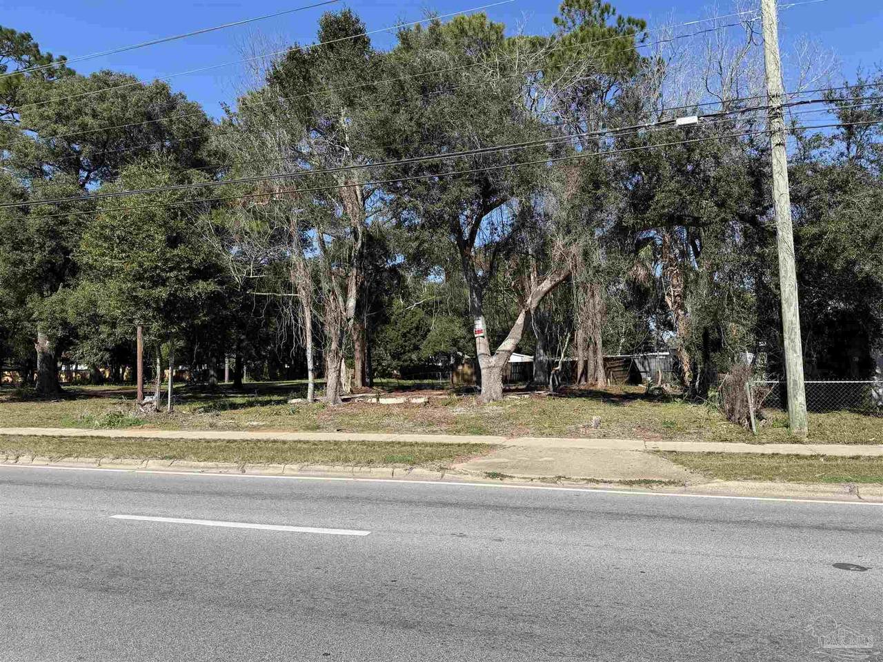 4206 Fairfield Dr - Photo 1
