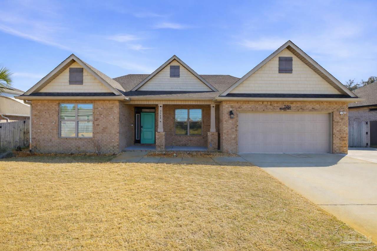 3589 Pelican Bay Cir - Photo 1