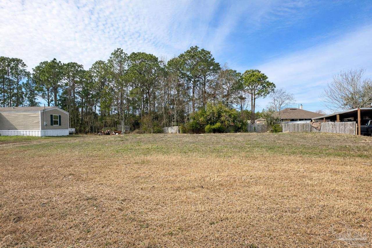 1915 Constitution Dr - Photo 1