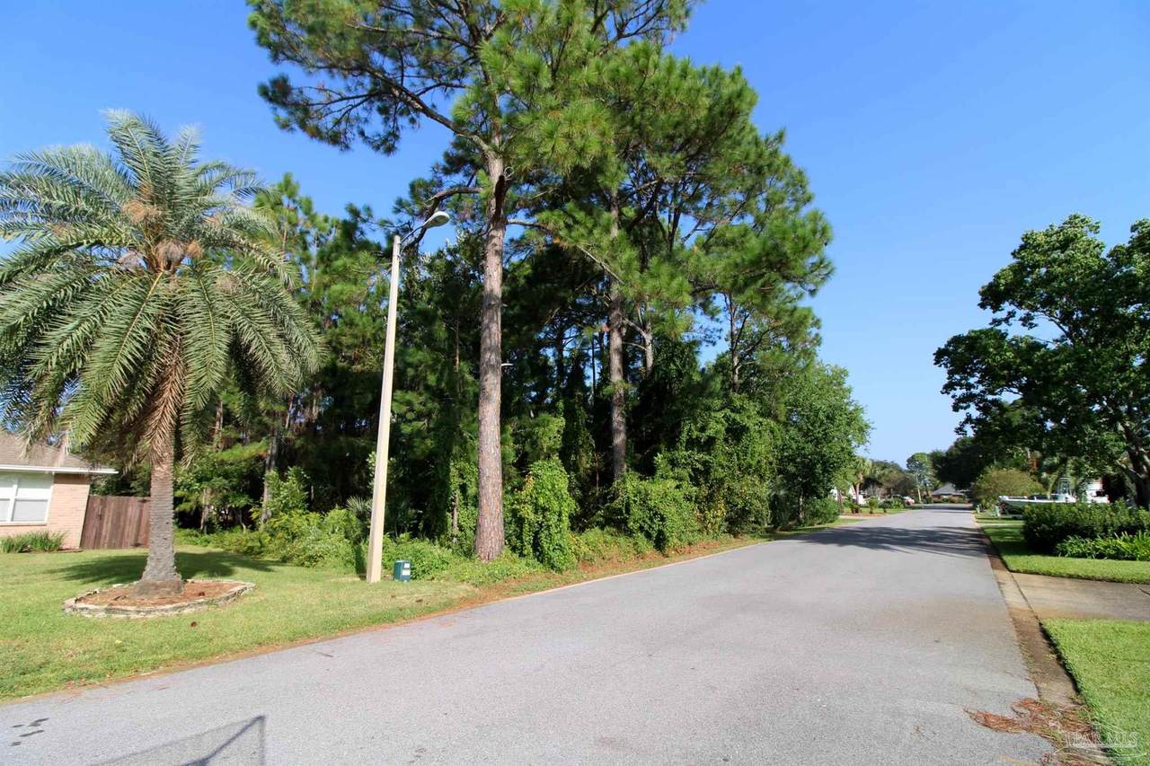 https://bt-photos.global.ssl.fastly.net/pensacola/1280_boomver_1_677383-2.jpg
