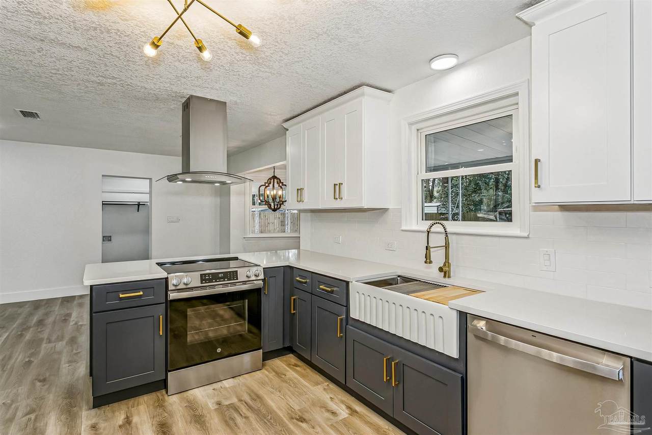6441 Aspen Ave - Photo 1