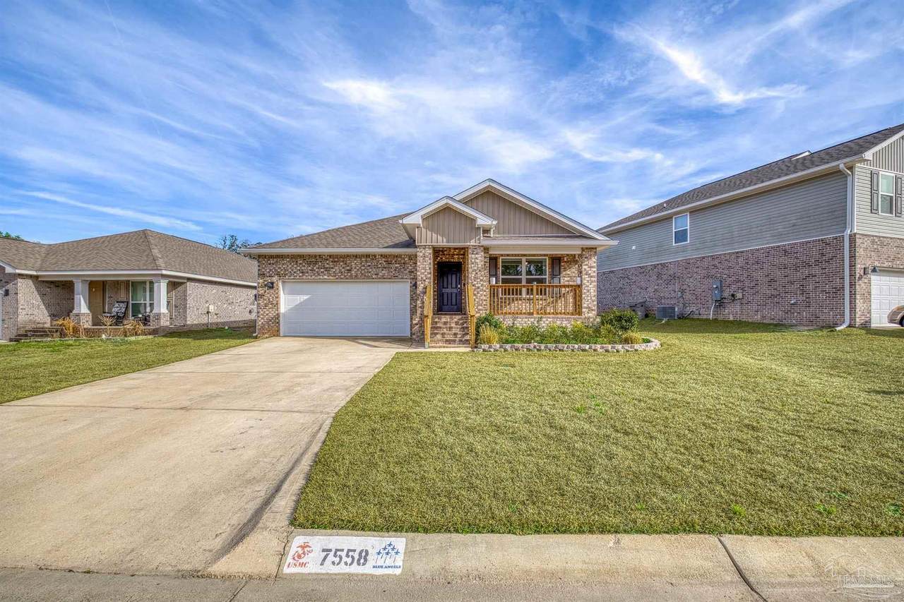 7558 Oak Lake Blvd - Photo 1