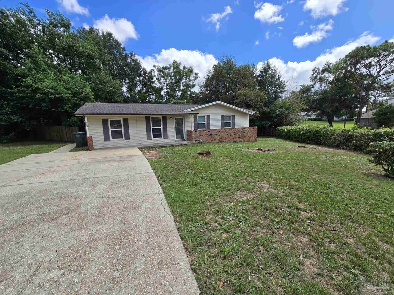 6202 Fairview Dr - Photo 1