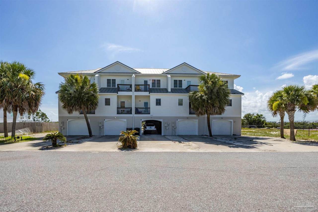 7227 Sharp Reef Rd - Photo 1