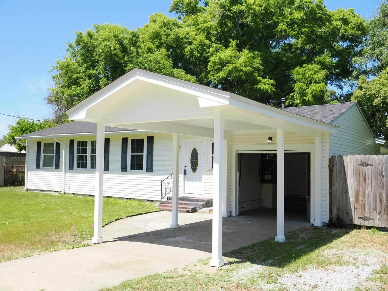 https://bt-photos.global.ssl.fastly.net/pensacola/1280_boomver_1_678039-2.jpg
