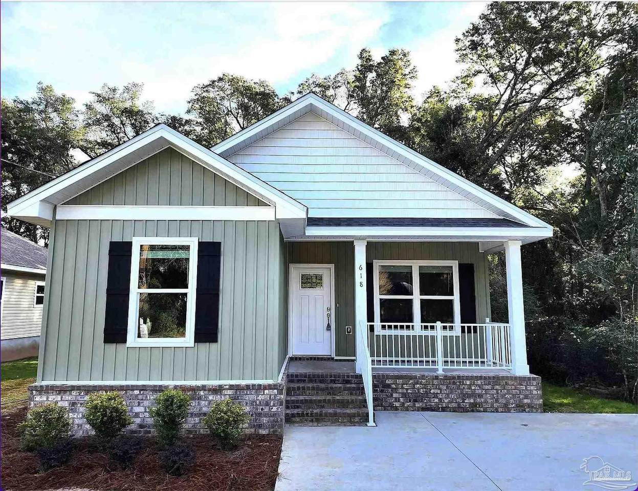 618 Rentz Ave - Photo 1
