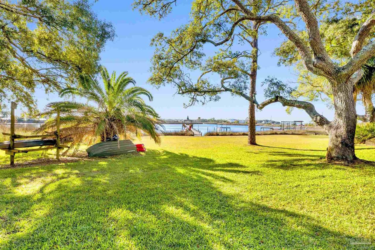 https://bt-photos.global.ssl.fastly.net/pensacola/orig_boomver_2_678138-2.jpg