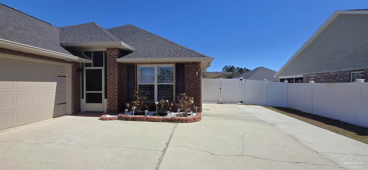 https://bt-photos.global.ssl.fastly.net/pensacola/1280_boomver_1_678162-2.jpg