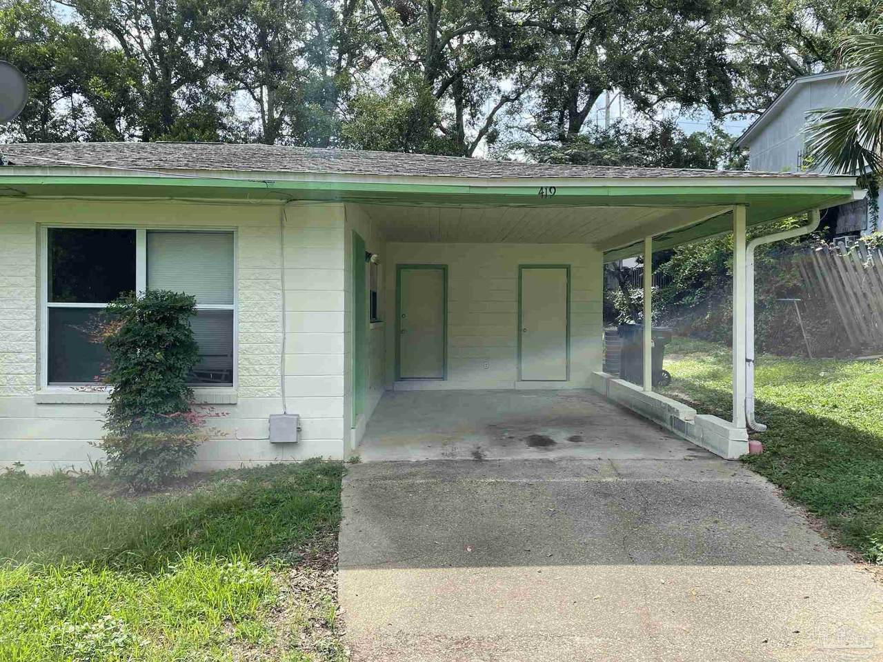 419 Wentworth St - Photo 1