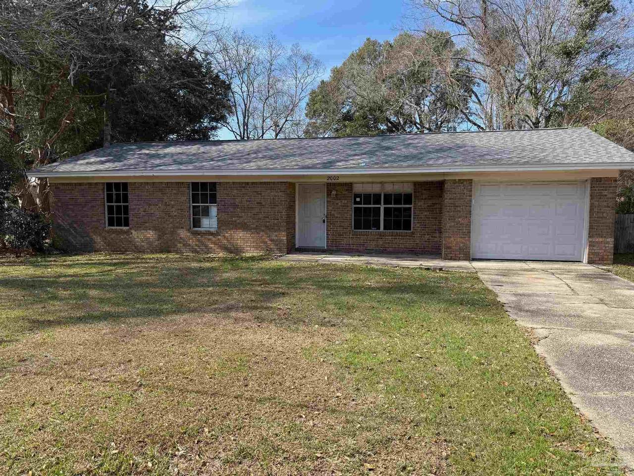 2002 Woodbury Dr - Photo 1