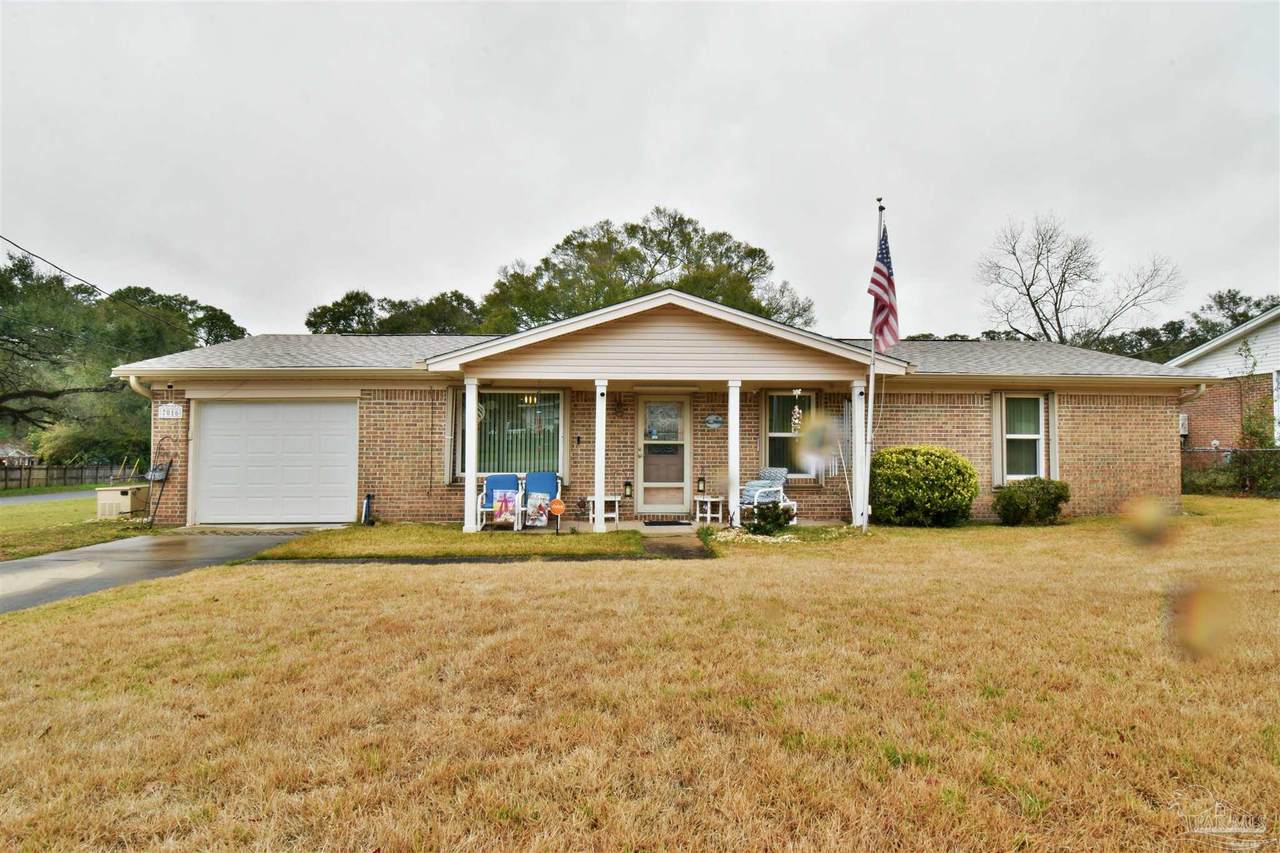 7016 Esther St - Photo 1