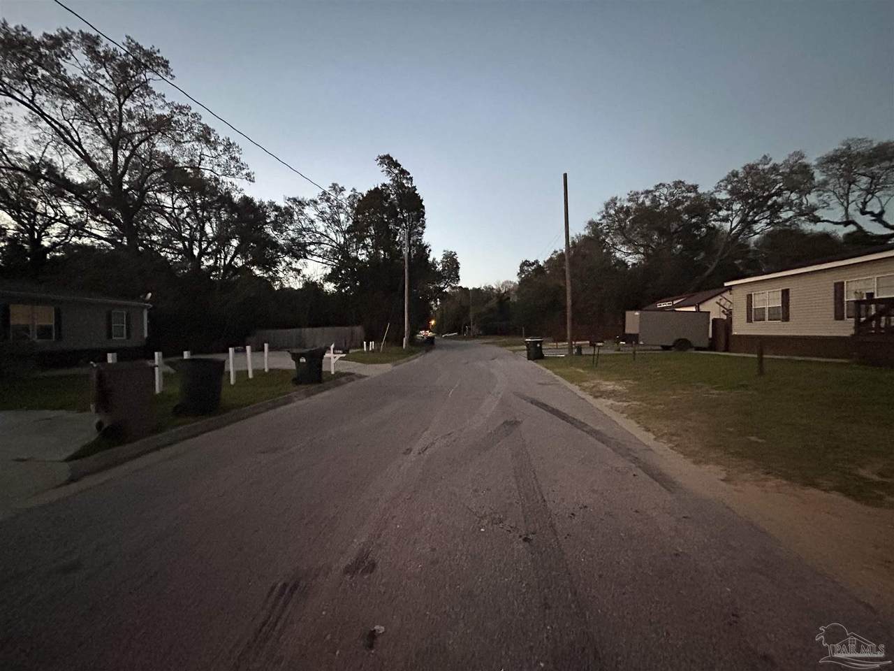 https://bt-photos.global.ssl.fastly.net/pensacola/orig_boomver_1_678579-2.jpg