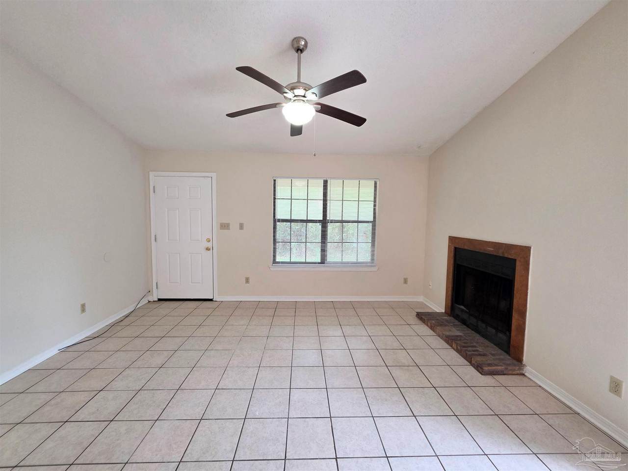 https://bt-photos.global.ssl.fastly.net/pensacola/1280_boomver_1_678759-2.jpg
