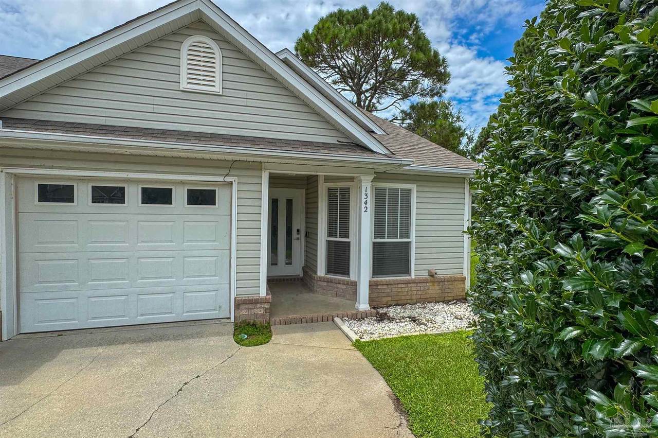 1342 Tiger Lake Dr - Photo 1