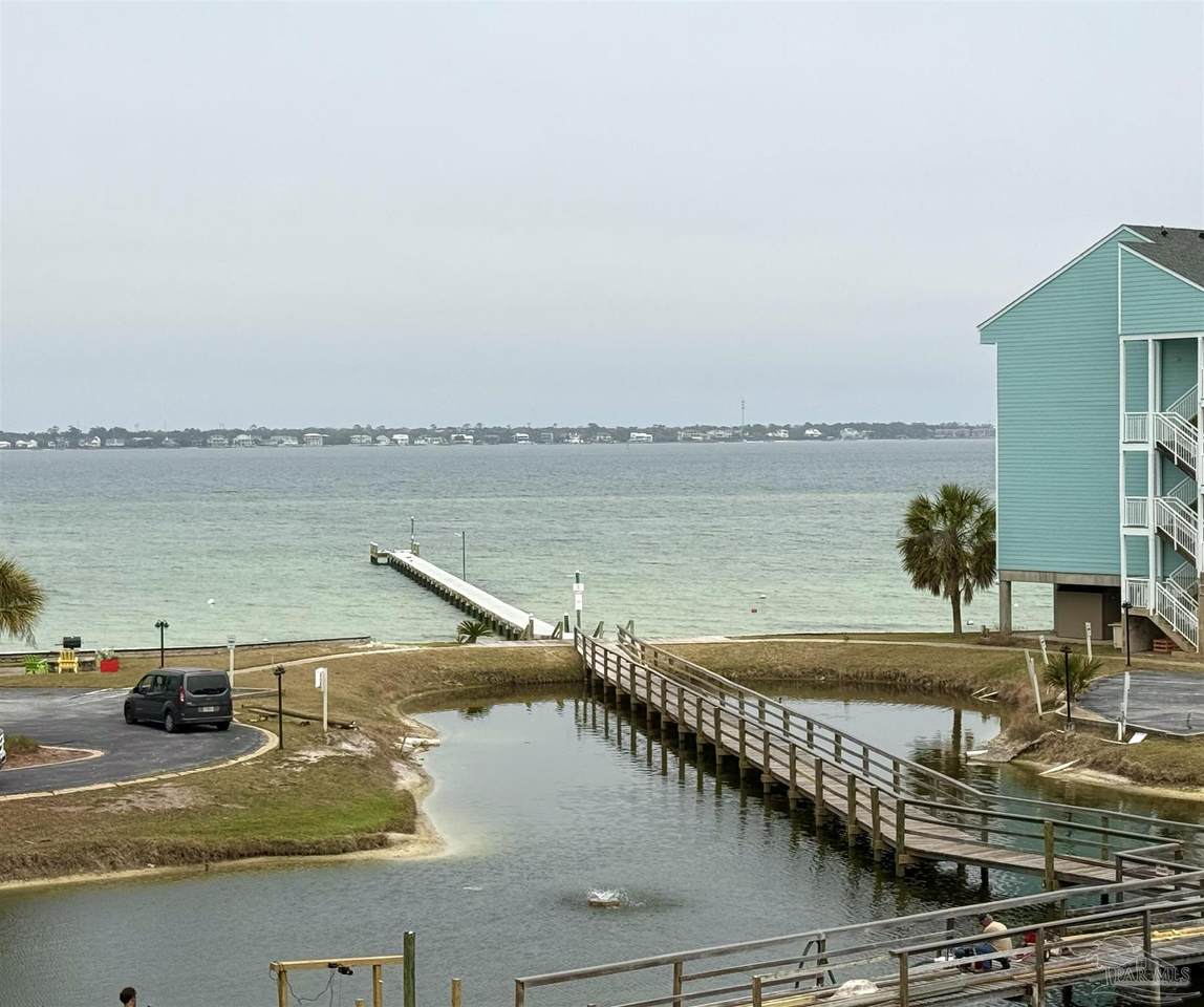 1150 Ft Pickens Rd - Photo 1