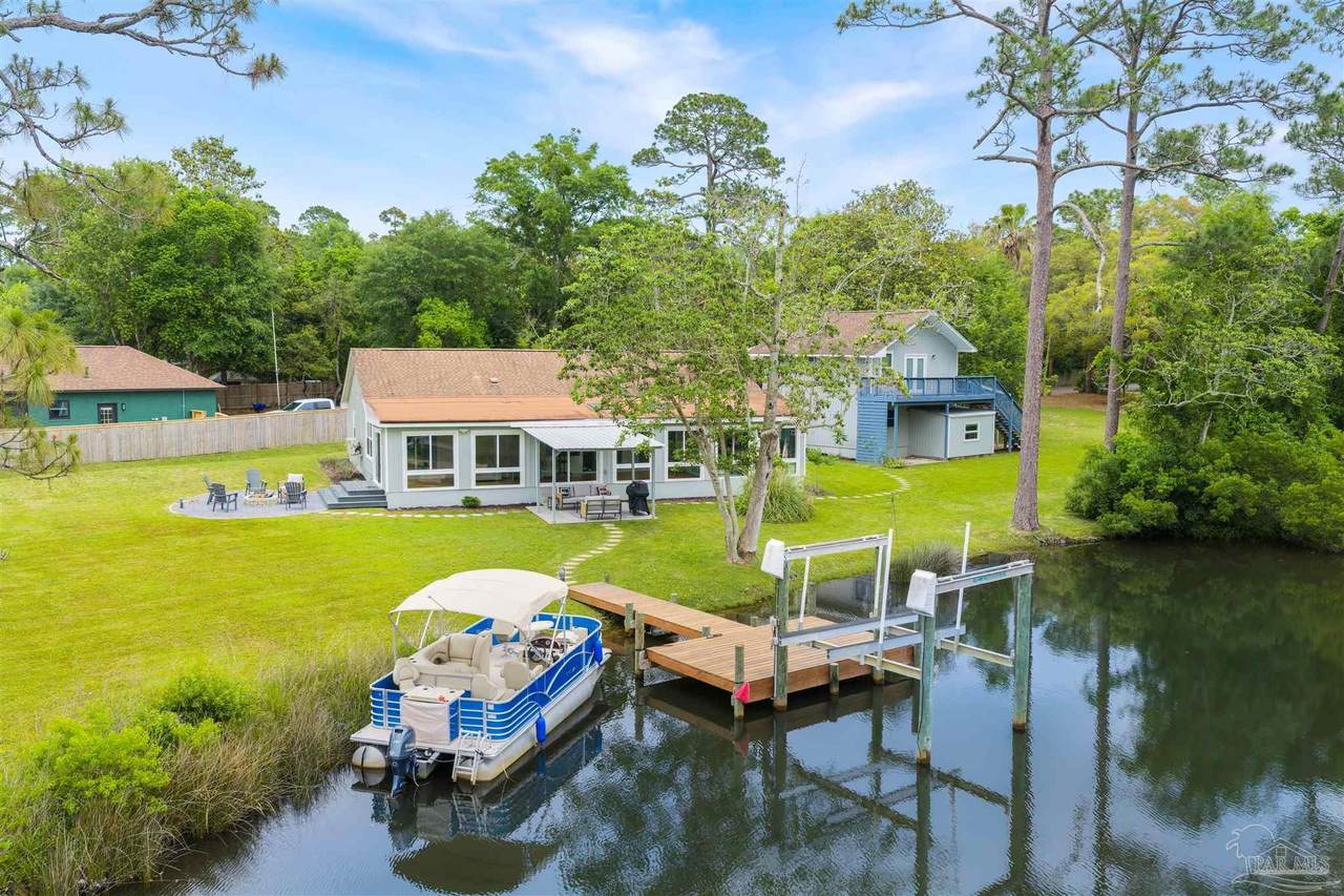 3085 Robertson Rd - Photo 1
