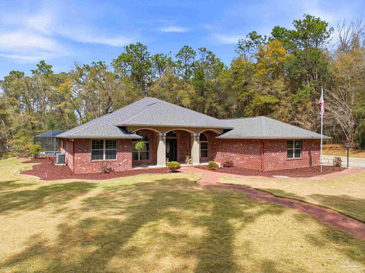 556 Tara Rd - Photo 1