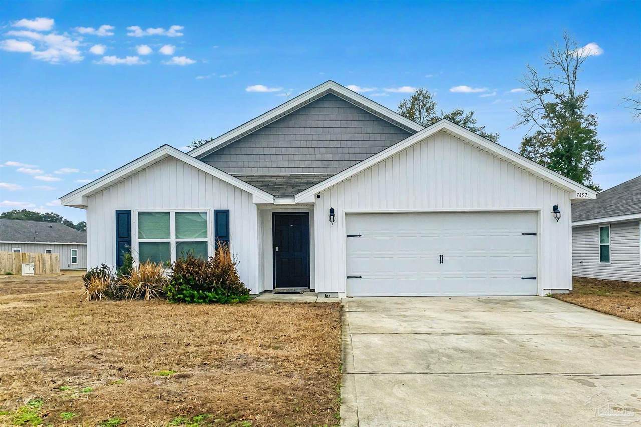 7457 Steeplechase Blvd - Photo 1