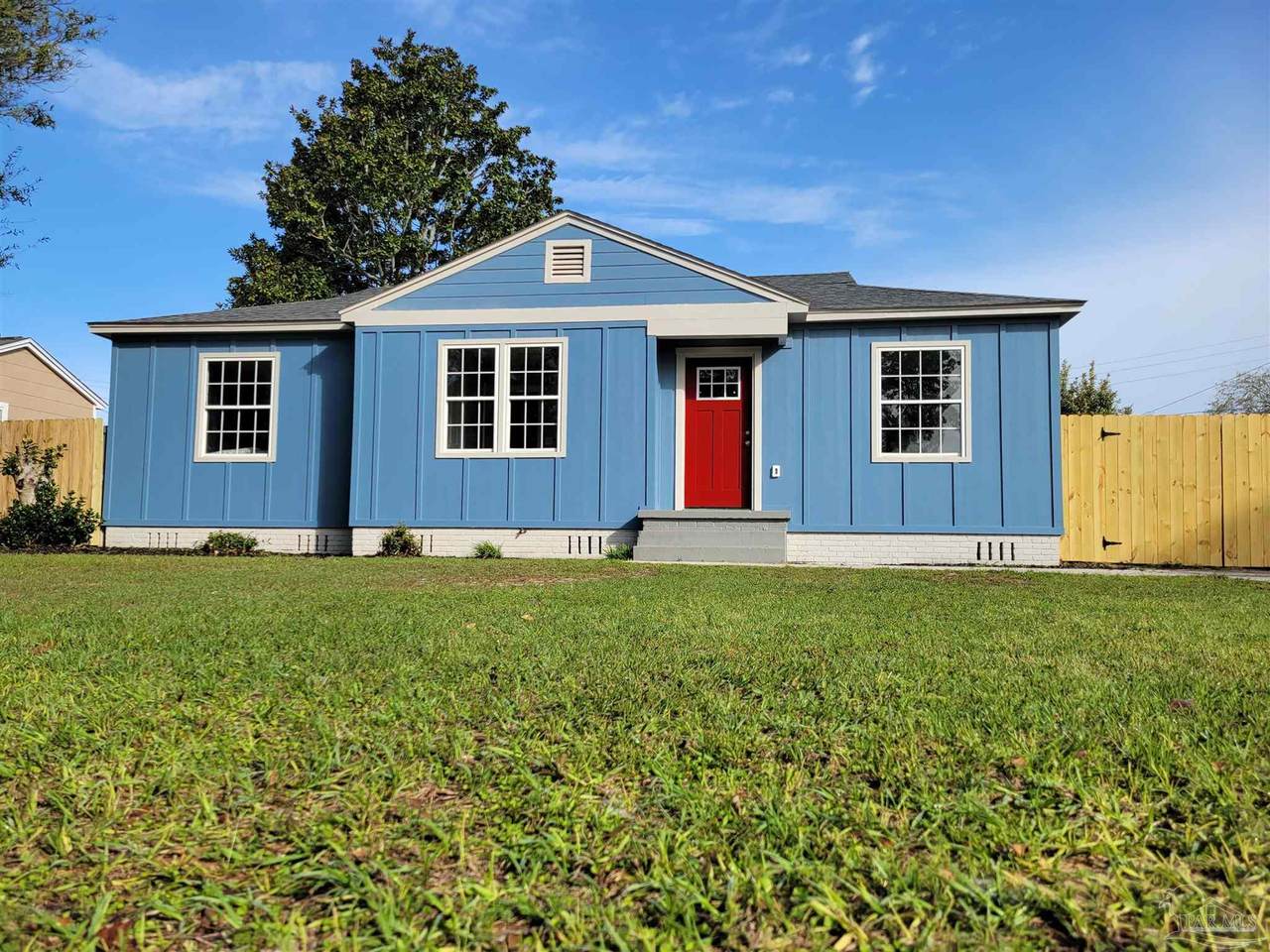 206 Bryant Rd - Photo 1