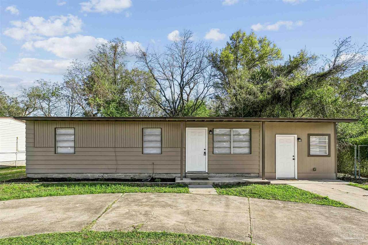 833 Michigan Ave - Photo 1