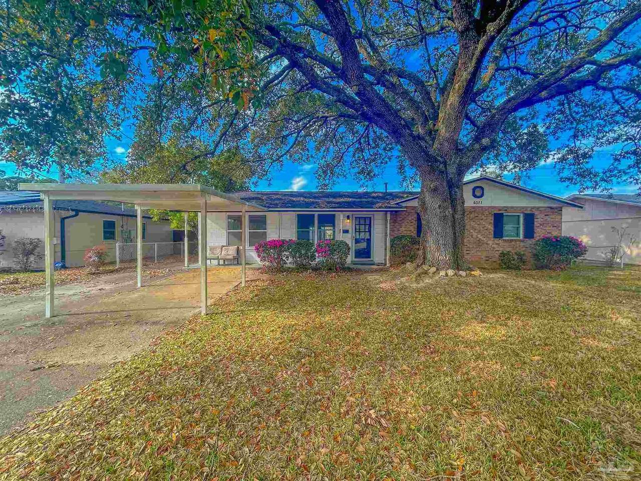 6511 Shore Dr - Photo 1