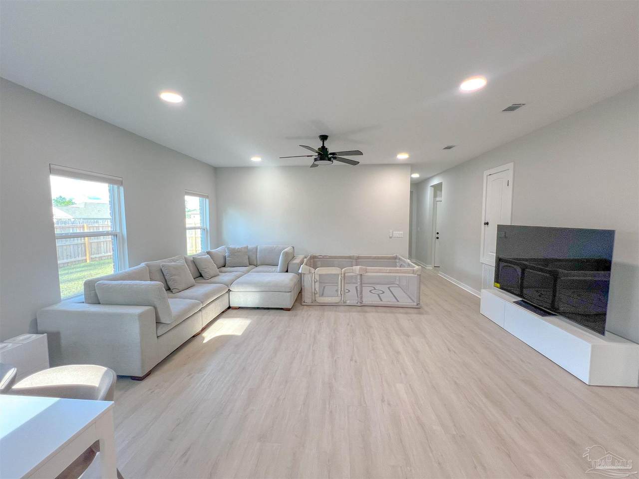 6712 Sarah Ann Way - Photo 1
