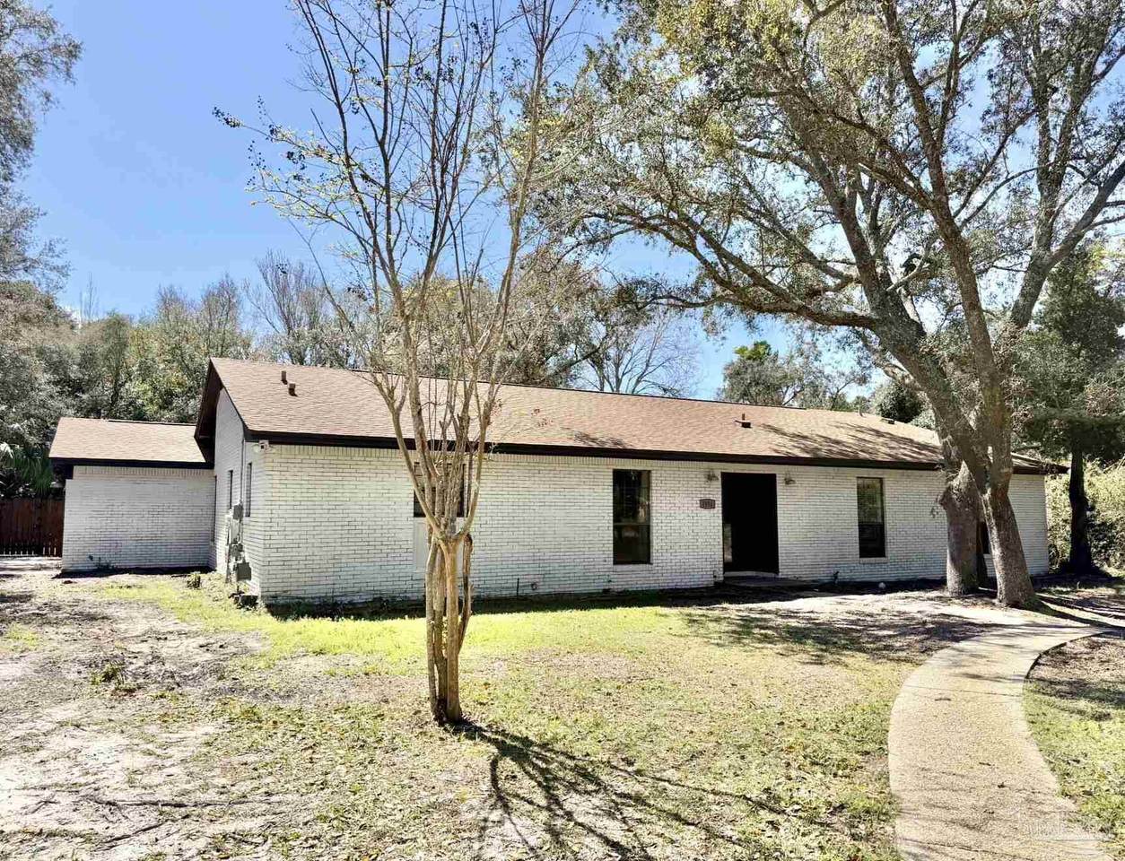 1556 Oak Shore Dr - Photo 1
