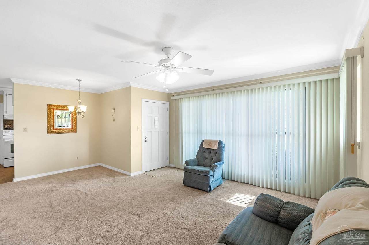 112 Benton Rd - Photo 1