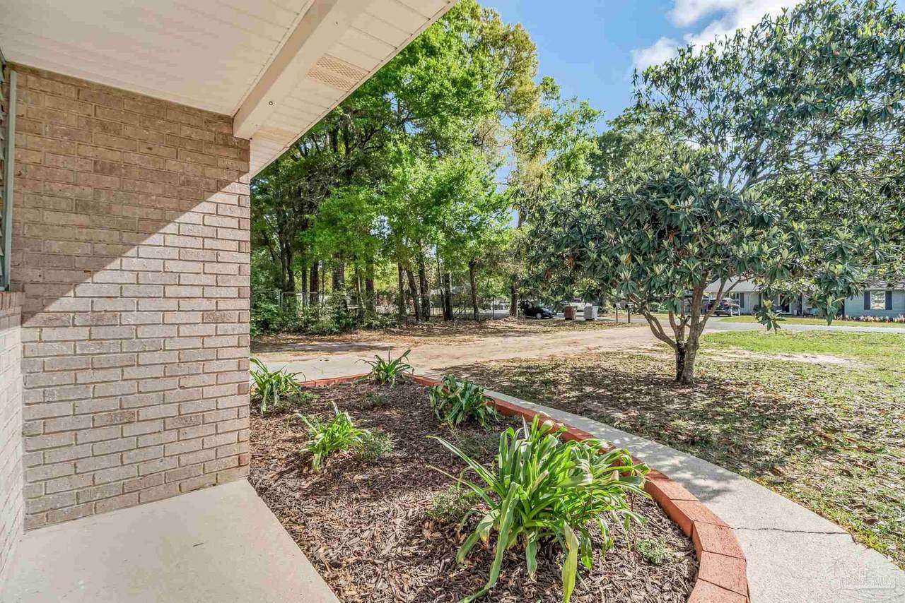 https://bt-photos.global.ssl.fastly.net/pensacola/1280_boomver_1_679983-2.jpg