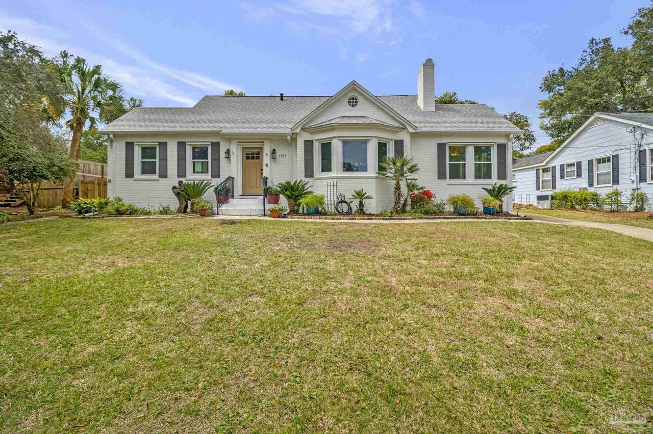 1811 Yates Ave - Photo 1