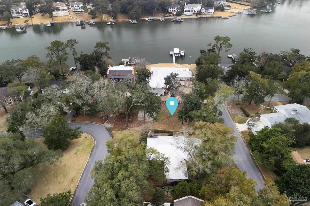 3200 Seville Dr - Photo 1