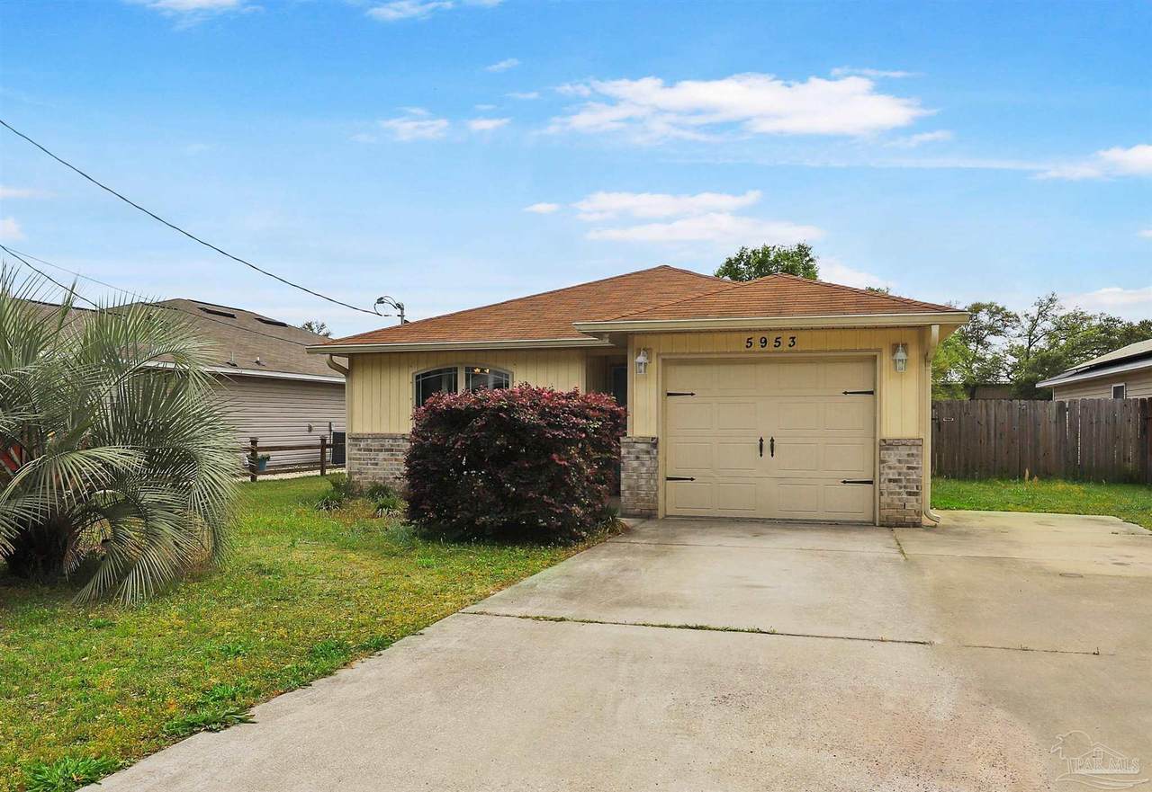 5953 Fairlands Rd - Photo 1