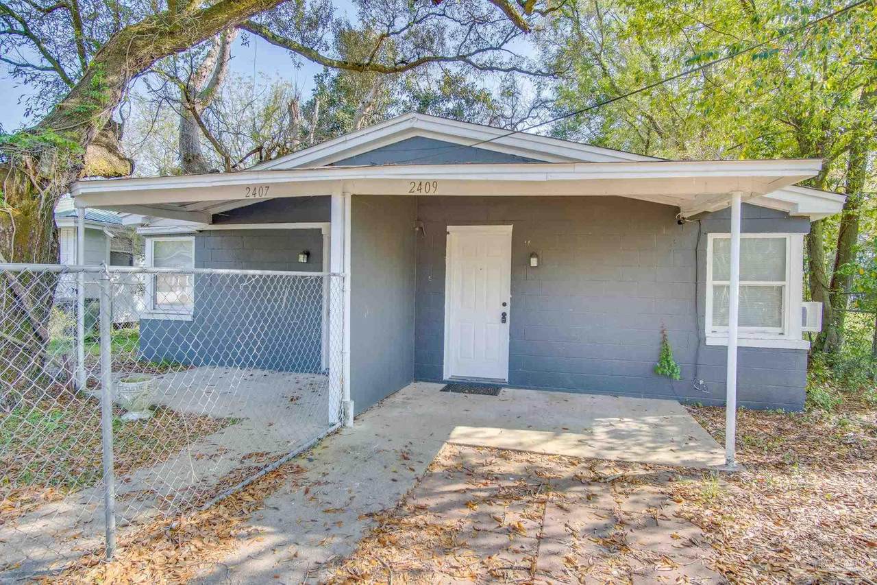 2407 Lakeview Ave - Photo 1