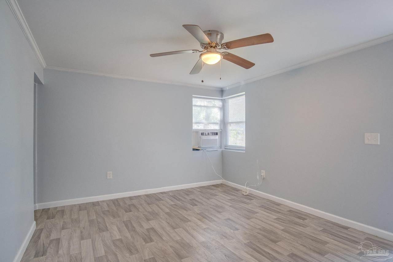 https://bt-photos.global.ssl.fastly.net/pensacola/1280_boomver_1_680167-2.jpg