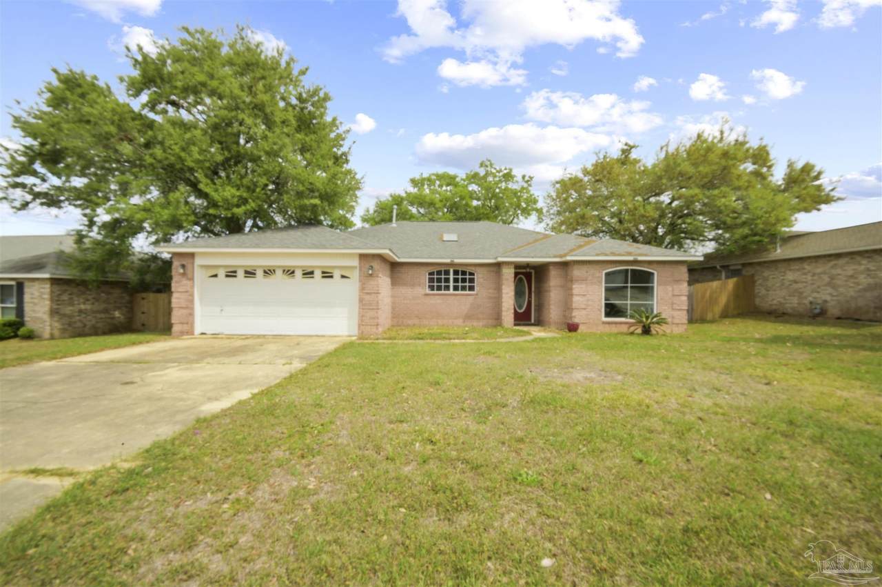 2726 Blackwood Dr - Photo 1