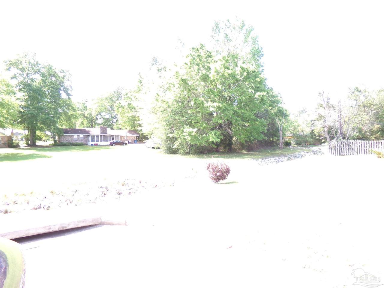 https://bt-photos.global.ssl.fastly.net/pensacola/1280_boomver_1_680591-2.jpg