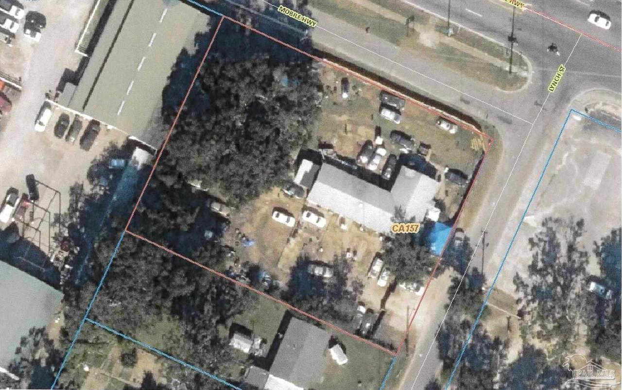 3901 Mobile Hwy - Photo 1